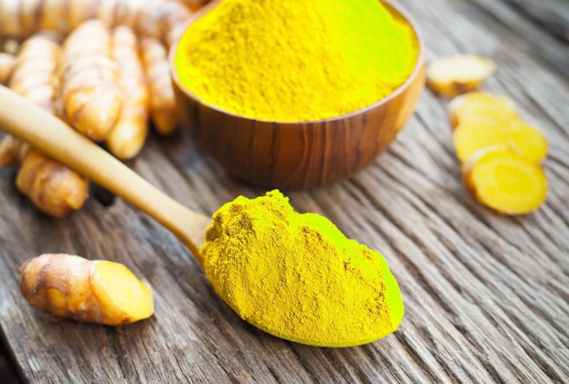 Sử dụng tinh bột nghệ trị mụn